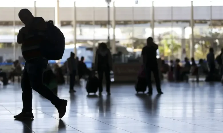 Tráfico atrai brasileiros para trabalho forçado no sudeste asiático