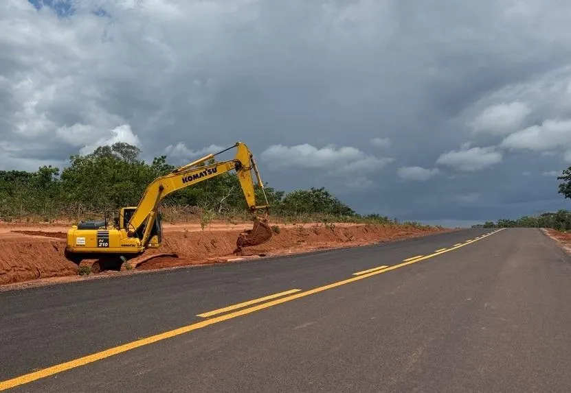 Trânsito é liberado na MT-246 para veículos de até 48 toneladas