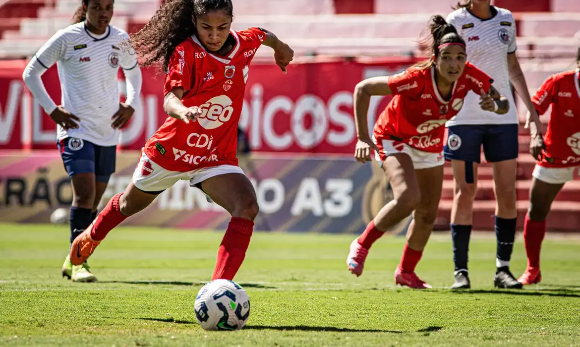 VilaNova garante vaga na final do Brasileirão Feminino A3 nos pênaltis
