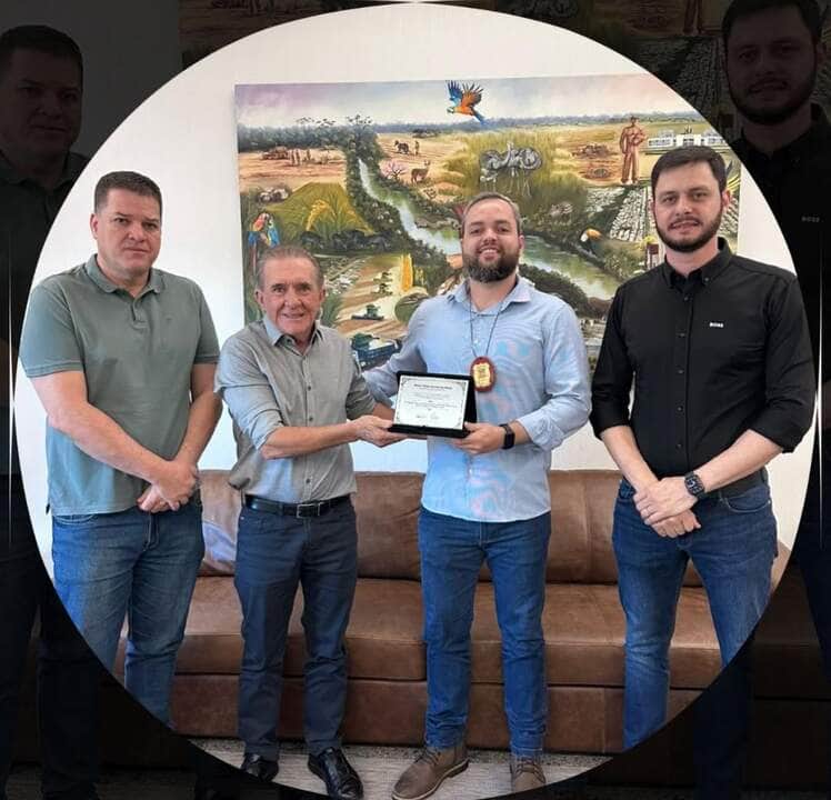Delegado Allan Vitor se despede de Lucas do Rio Verde após 1 ano e meio de atuação e assume regional em Vila Rica 83 Na manhã desta quinta-feira (17), o delegado foi recepcionado pelo prefeito em exercício, Joci Piccini, no gabinete da Prefeitura.