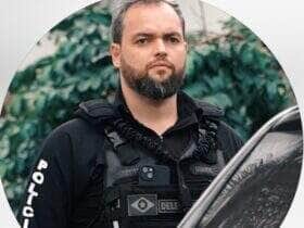 Reconhecido pelo trabalho no combate à criminalidade, Allan Vitor foi homenageado pela Prefeitura; quatro novos delegados assumem a Delegacia da Polícia Civil no município