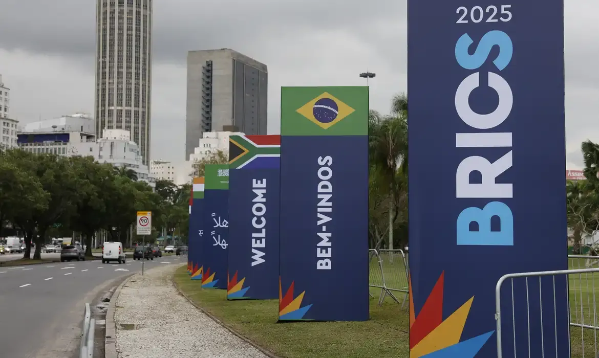 Prefeitura do Rio oferece prédio histórico para sede do Brics
