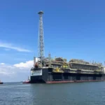 Petrobras envia plataforma para reforçar produção no pré-sal