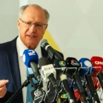 Governo discute taxação com EUA e busca apoio do setor privado
