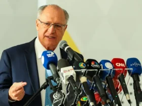 Governo discute taxação com EUA e busca apoio do setor privado