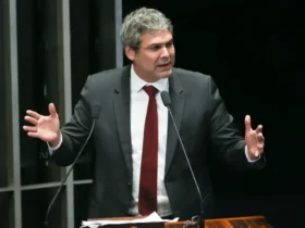 Deputados reagem a tarifas de Trump e denunciam ataque à soberania