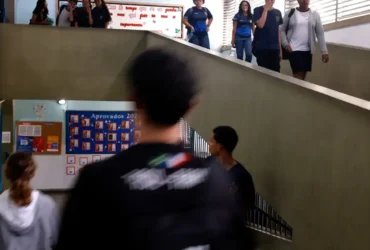Escolas do Rio implementam programa para prevenir violência