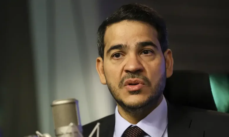 Agu destaca vitória da Constituição com decisão sobre IOF