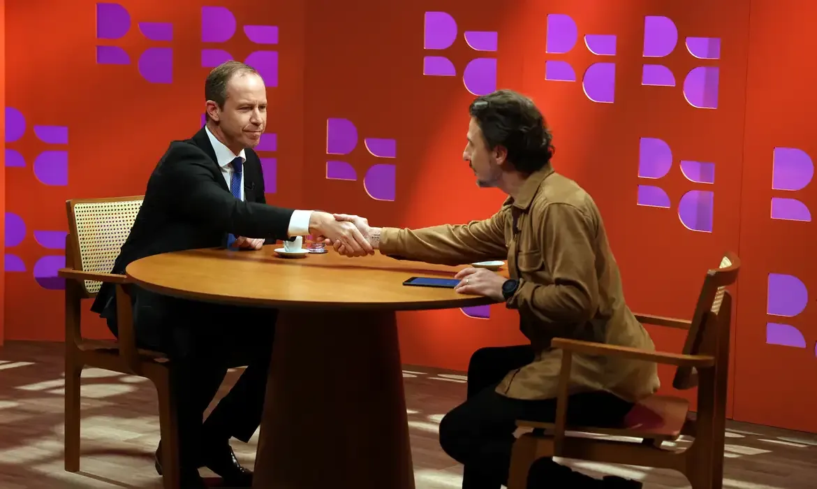 Dr com Demori revela bastidores inéditos de golpe