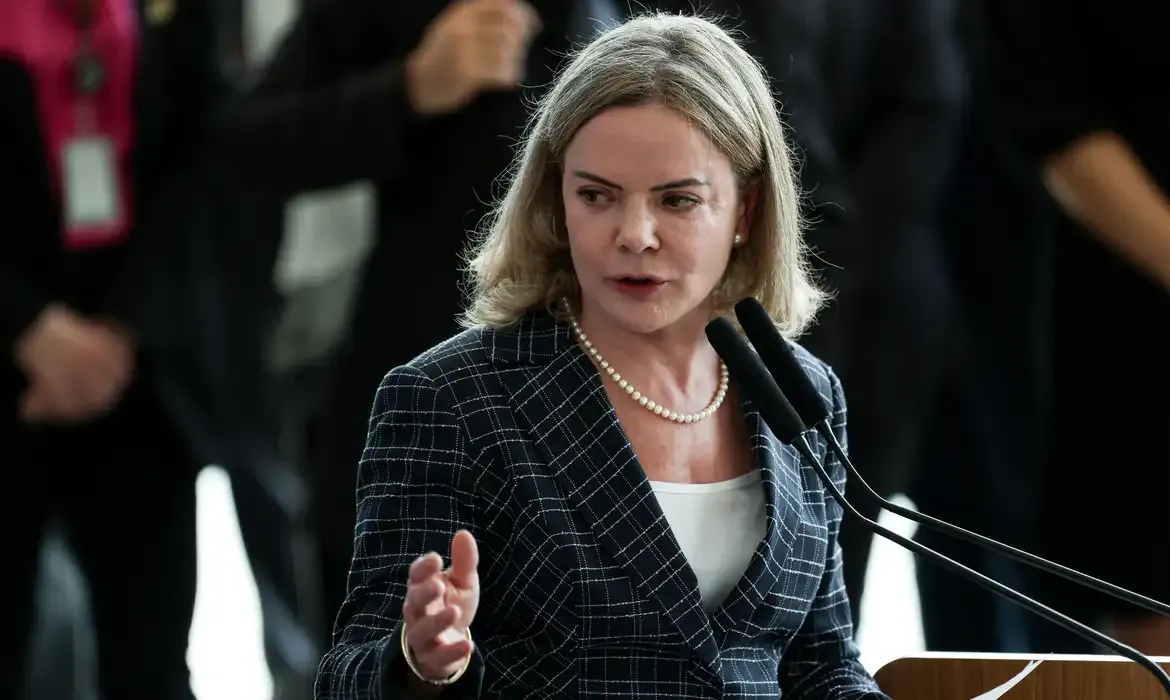 Brasília (DF), 10/03/2025 - Cerimônia de transmissões de cargos e posse, da ministra da secretaria de relações institucionais, Gleisi Hoffman. Foto: Jose Cruz/Agência Brasil