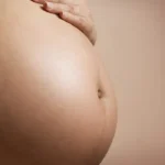 Foto de gestante - Mulher em gestação. Foto: Fotorech/Pixabay