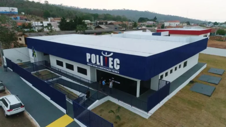 Exumação é realizada pela Politec após suspeita de envenenamento em MT