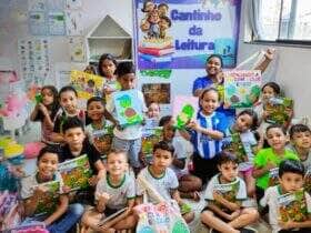 Com índice de 73,53% de crianças alfabetizadas no 2º ano, município se destaca no cenário nacional e atribui avanço à formação continuada de professores, avaliações regulares e ações pedagógicas baseadas em evidências