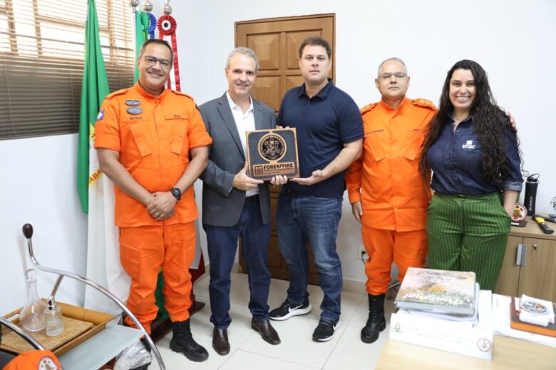 1 reuniao bombeiros 28 7 1024x682 1