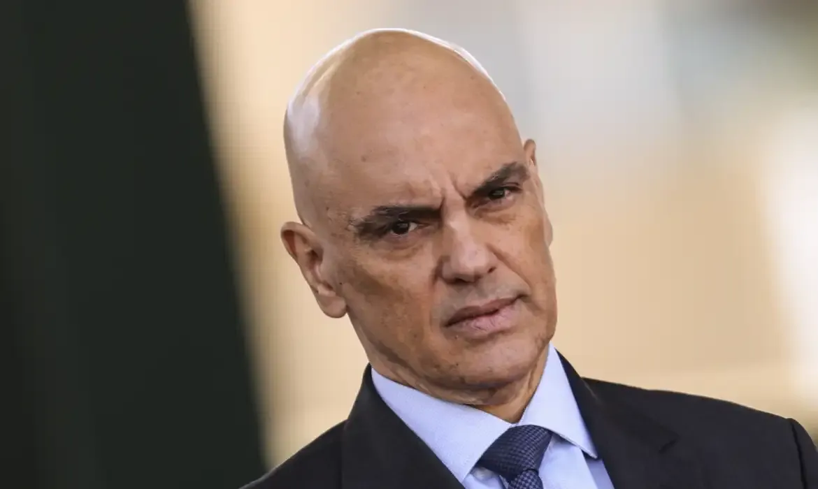 Golpismo é citado por Moraes em evento no Rio ao destacar independência do Judiciário