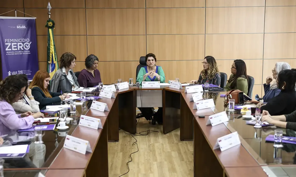 Brasília (DF), 07/08/2025 - A ministra das Mulheres, Márcia Lopes, toma café da manhã com jornalistas e apresenta o novo painel do Ligue 180. Foto: Marcelo Camargo/Agência Brasil