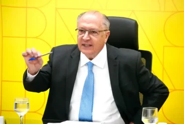Brasil aciona Lei de Reciprocidade para responder tarifas dos EUA