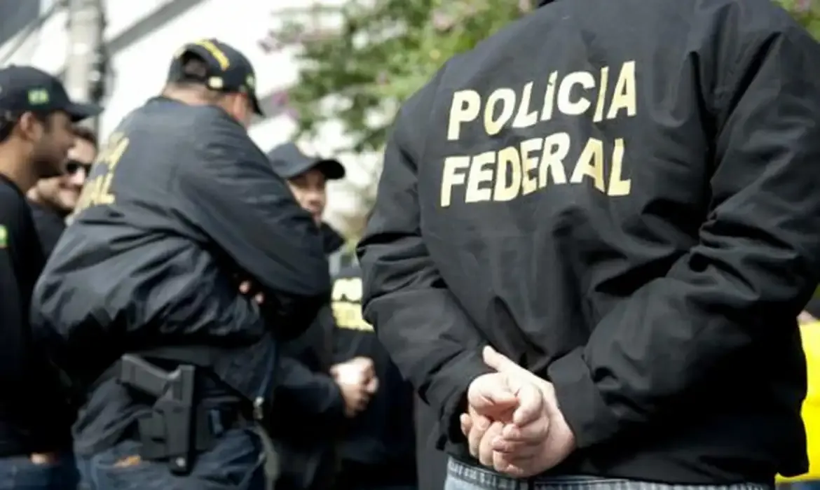 Polícia federal cumpre mandados contra abusadores infantis em nova iguaçu