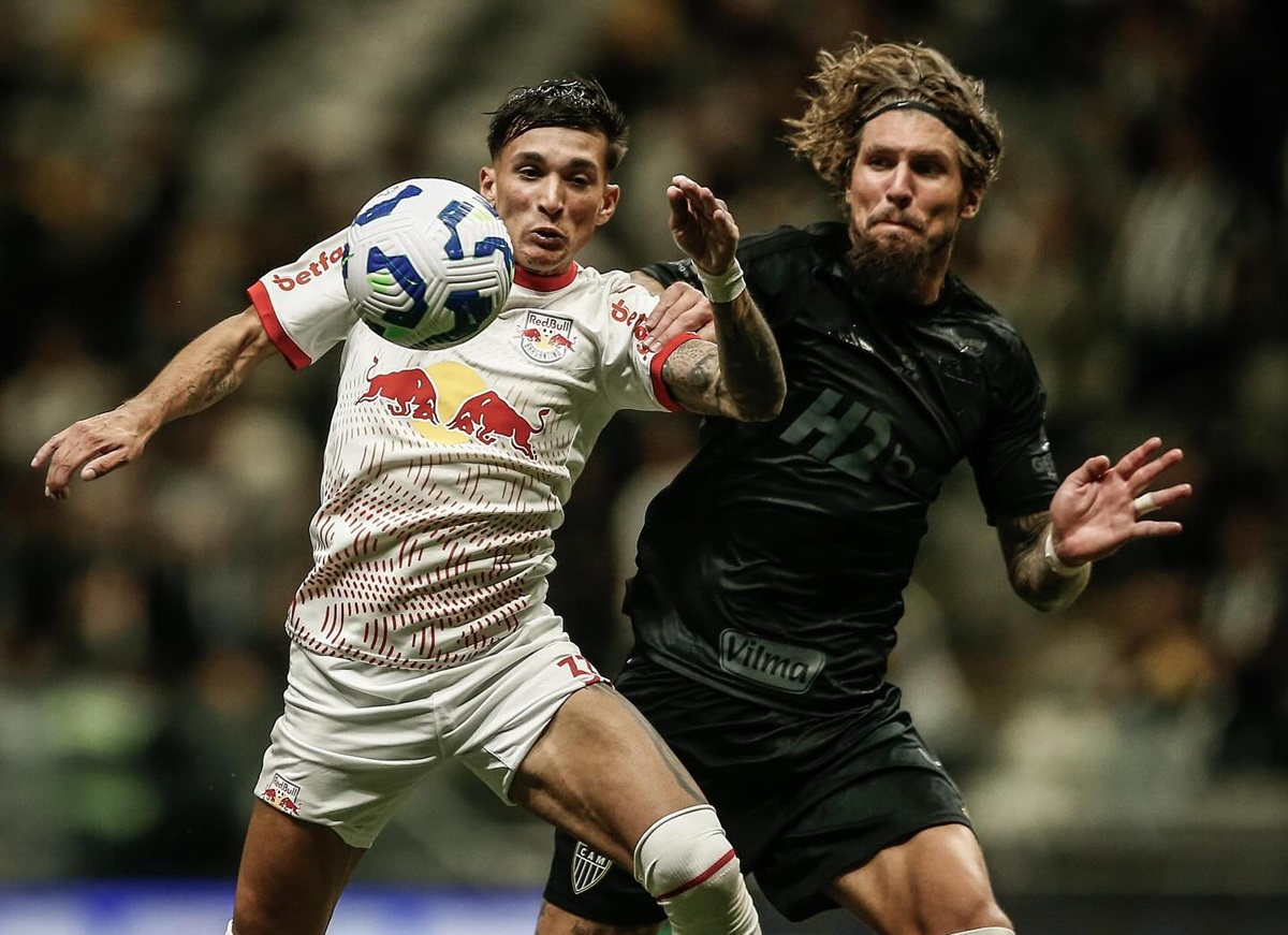 Bragantino x Internacional: Onde assistir ao vivo, prováveis escalações e panorama do duelo pela 19ª rodada do Brasileirão 2025. Imagem: Ari Ferreira/RB Bragantino