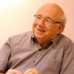 Verissimo segue internado em estado grave em Porto Alegre