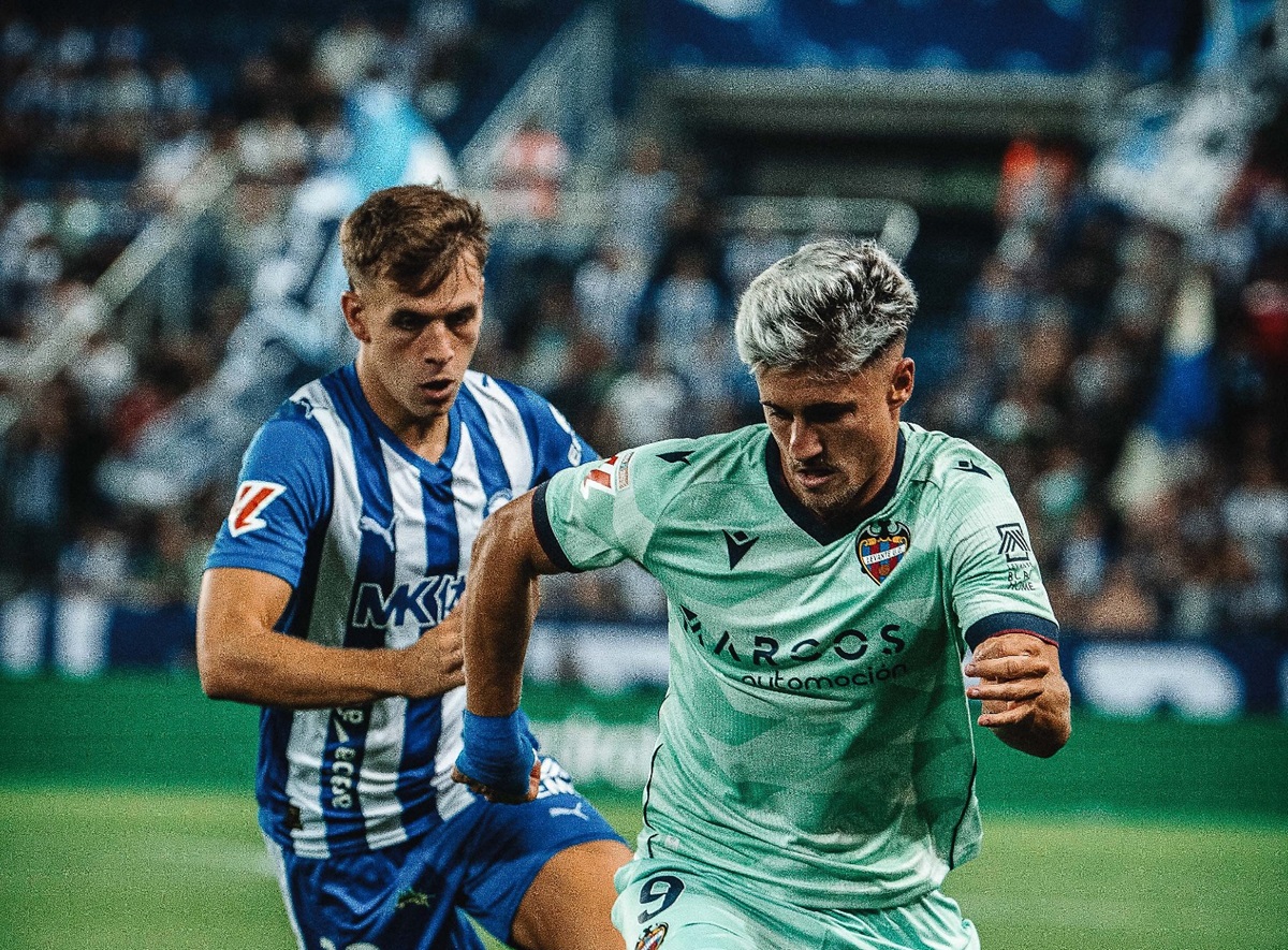 Elche x Levante: onde assistir, escalações e tudo sobre o duelo da La Liga. Imagem: Divulgação Levante Elche x Levante: onde assistir, escalações e tudo sobre o duelo da La Liga. Imagem: Divulgação Levante