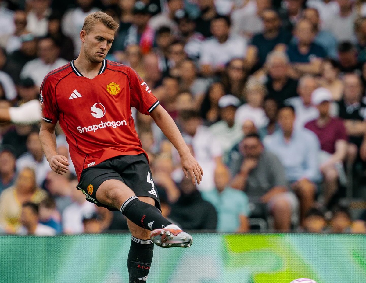 Grimsby Town x Manchester United: onde assistir ao vivo e prováveis escalações pela Copa da Liga Inglesa. Imagem: Divulgação Manchester United Grimsby Town x Manchester United: onde assistir ao vivo e prováveis escalações pela Copa da Liga Inglesa. Imagem: Divulgação Manchester United