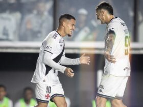 Vasco x Atlético: onde assistir, escalações e tudo sobre o duelo da 19ª rodada do Brasileirão 2025. Imagem: Thiago Lima/CR Vasco