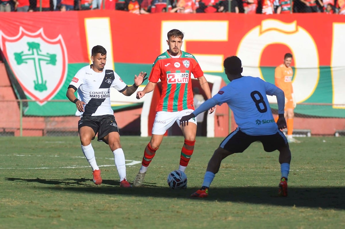Cianorte x Mixto; onde assistir ao vivo o 1º jogo das oitavas na Série D. Imagem: Divulgação Portuguesa