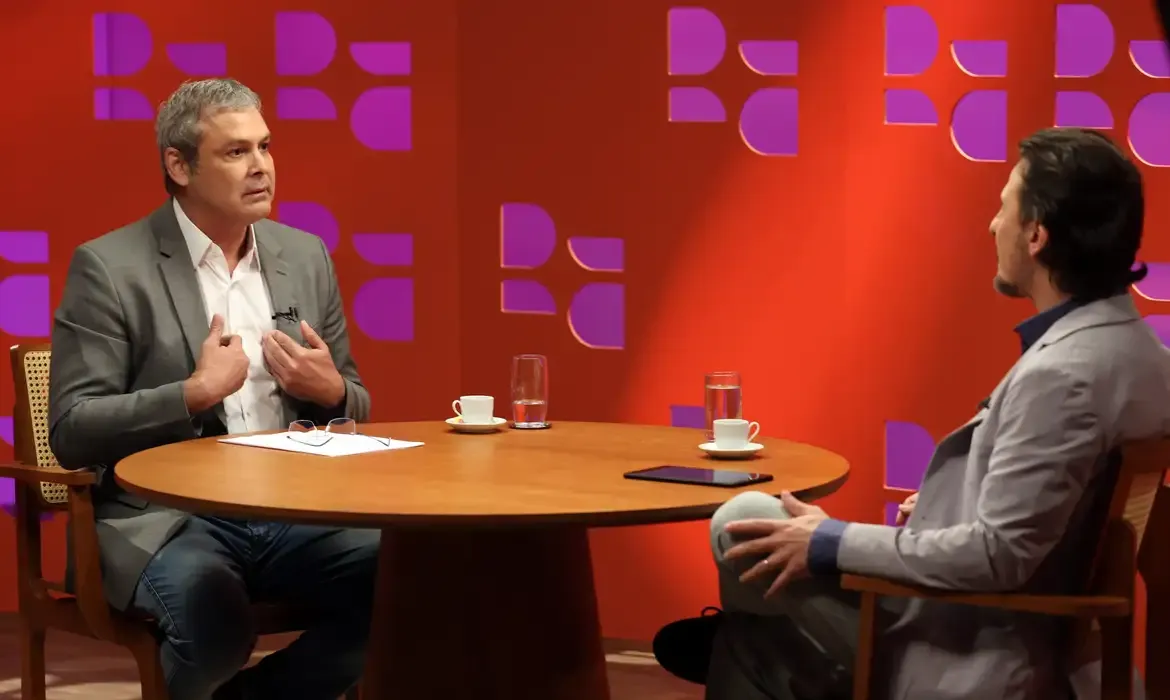 Brasília (DF) 04/08/2025 - Lindbergh Farias, deputado federal, participa do programa DR com Demori. Foto: Valter Campanato/Agência Brasil