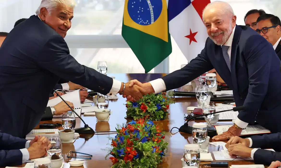 Canal: Lula declara apoio à neutralidade permanente do Panamá