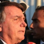 Brasília (DF) 18/05/2023 Ex-presidente, Jair Bolsonaro, na saída do Senado federal após visitar seu filho e senador, Flávio Bolsonaro. Foto Lula Marques/ Agência Brasil.