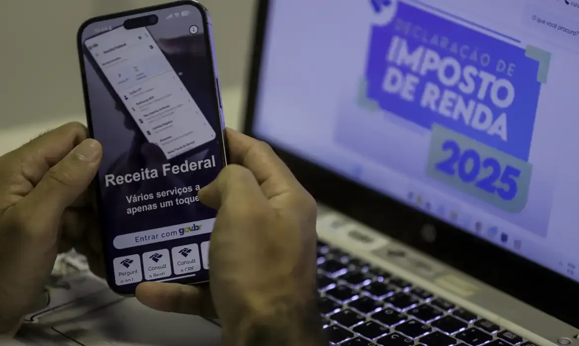 Receita libera quarto lote de restituição do IR nesta sexta-feira