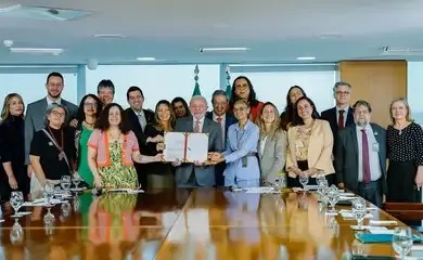 Cosméticos são apreendidos em depósito irregular no centro do Rio