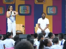 Salvador (BA), 08/08/2025 - O ator e escritor Lázaro Ramos conversa sobre literatura e os livros lançados por ele no espaço infantil Maber Velloso durante a Festa Literária Internacional do Pelourinho