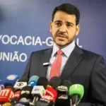 Justiça determina que Meta remova vídeo que associa petistas a drogas