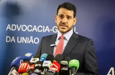 Justiça determina que Meta remova vídeo que associa petistas a drogas