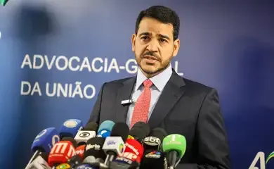 Justiça determina que Meta remova vídeo que associa petistas a drogas