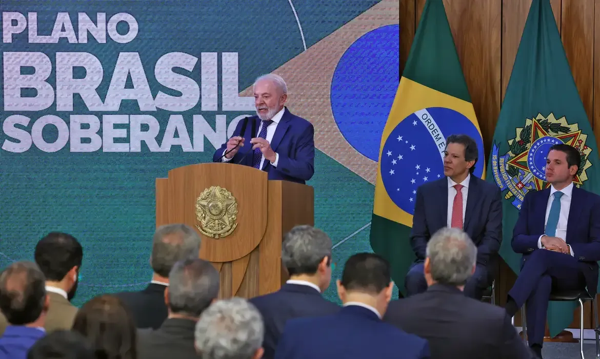 Lula lança plano Brasil Soberano para proteger exportadores do tarifaço