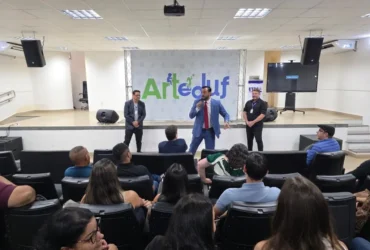 Professores se reuniram na Escola de Governo de MT