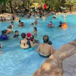 Barra do Garcas promove projeto Agua Terapia em Acao para criancas tipicas e atipicas