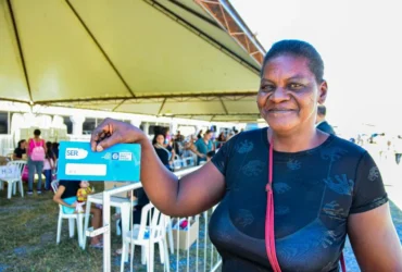 Cartões do SER Família começam a ser distribuídos em Cuiabá e Várzea Grande