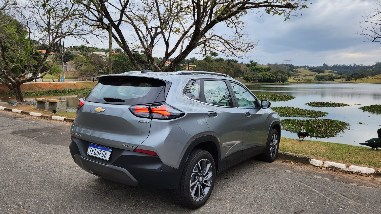 Chevrolet Tracker 2026 mostra evolucao em design conectividade e eficiencia Sergio Dias 14