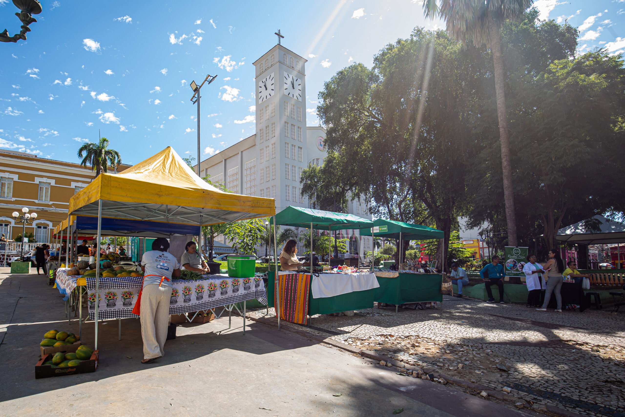 Cuiaba fortalece feirantes e reconhece feiras livres como patrimonio cultural imaterial scaled