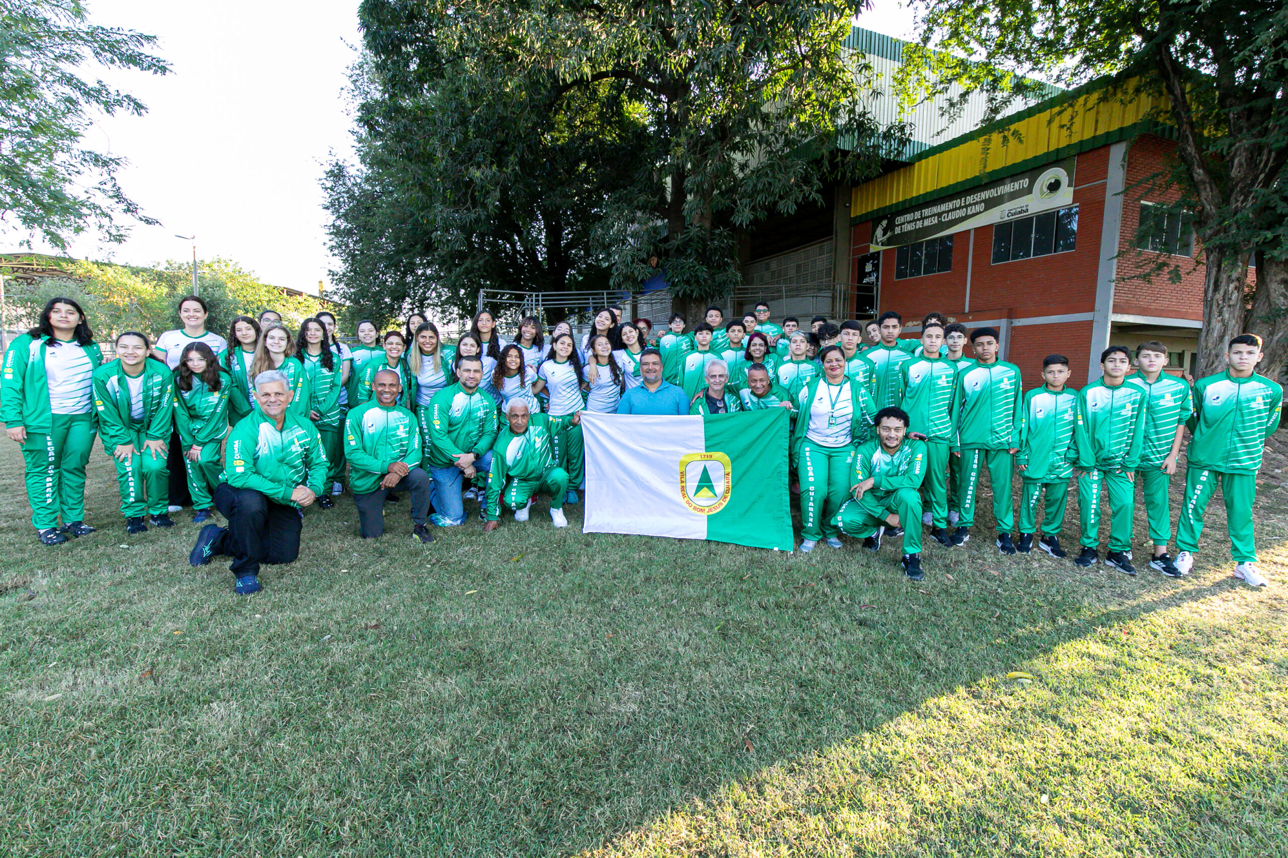 Delegacao de Cuiaba embarca para Sorriso para disputar o Campeonato Estadual scaled