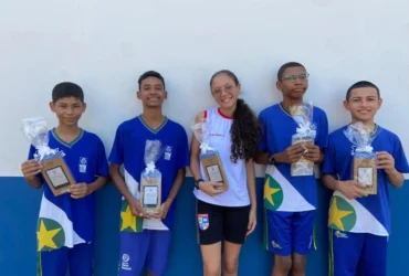 Estudantes de escola em Mato Grosso são premiados em campanha contra violência e simulado do Saeb