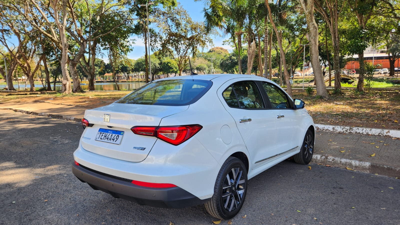 Fiat reforca presenca entre sedas compactos com a linha Cronos 2026 Sergio Dias 10