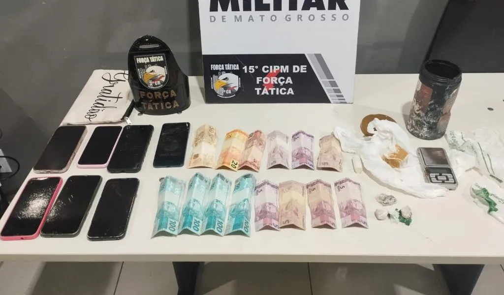 Força Tática prende dupla por tráfico em Várzea Grande com drogas escondidas em salão