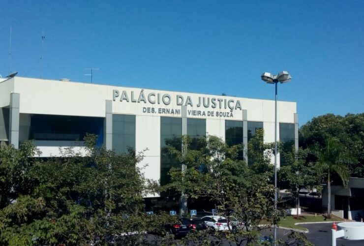 Fraude no Judiciario de Mato Grosso revela movimentacao de R 18 milhao em conta de esposa de servidor foragido