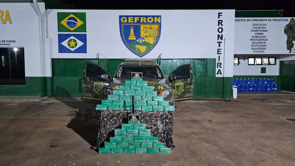 Gefron apreende 101 quilos de cocaína e causa prejuízo milionário às facções