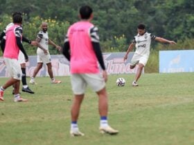 Paysandu x Vila Nova: onde assistir, escalações e clima para o duelo da Série B 2025. Imagem: Jorge Luís Totti Paysandu